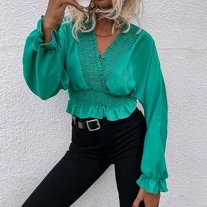 Green Elastic Banding Crossover Plunging V Neck Blouse With Sleeves - MEDIUM
